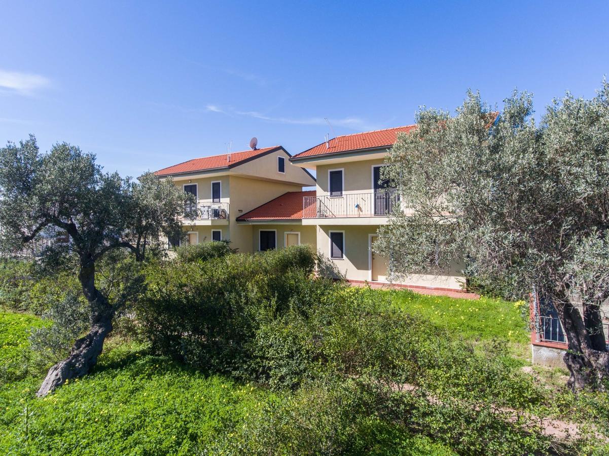 Residence Torretta Beach Crucoli Экстерьер фото