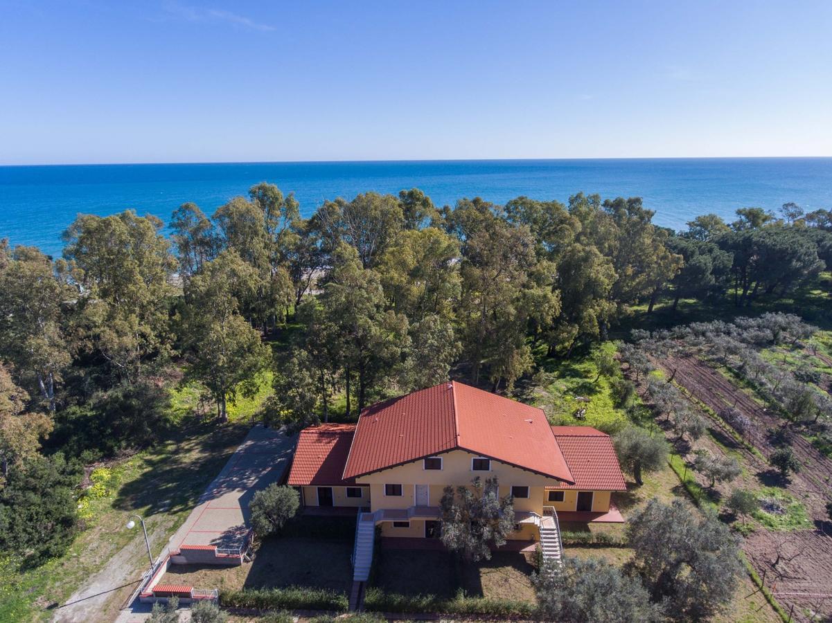 Residence Torretta Beach Crucoli Экстерьер фото